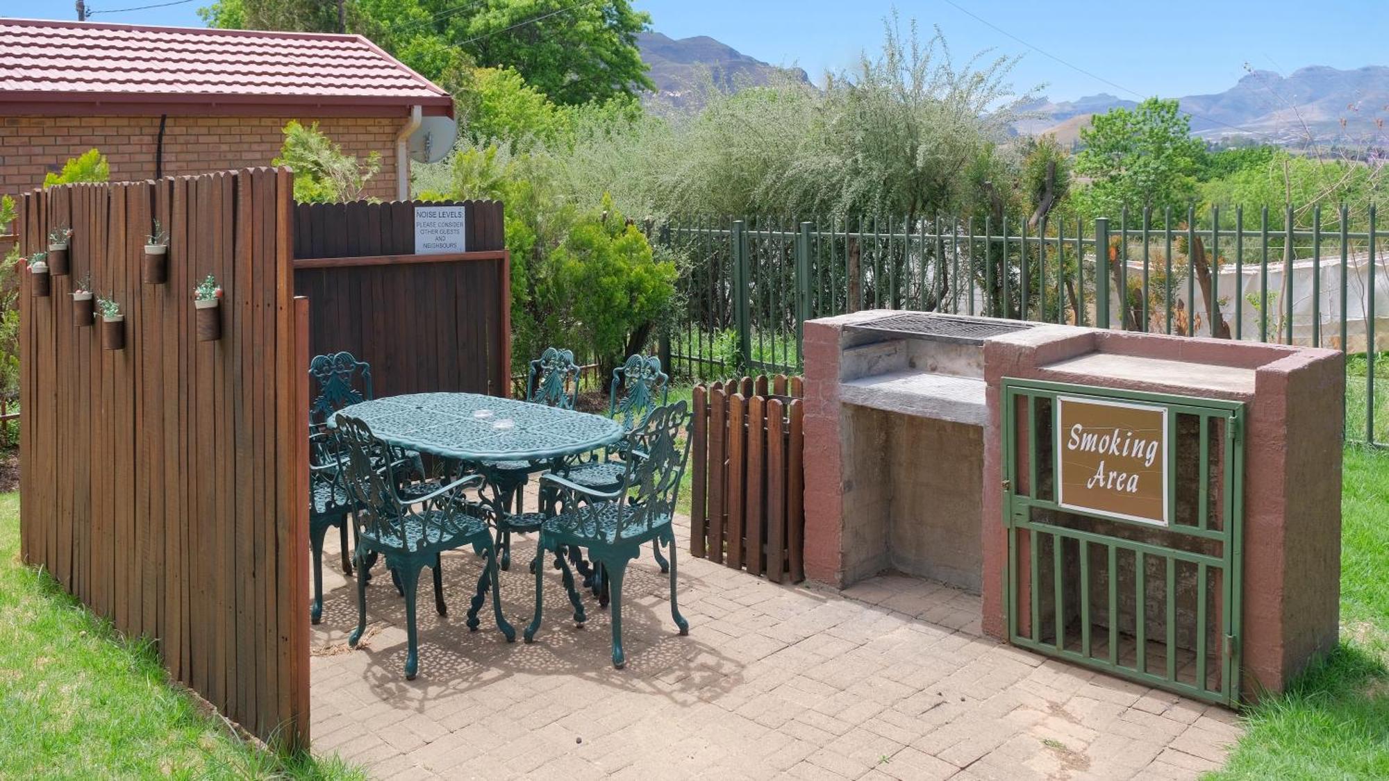 Knock Out View Clarens Hotell Exteriör bild