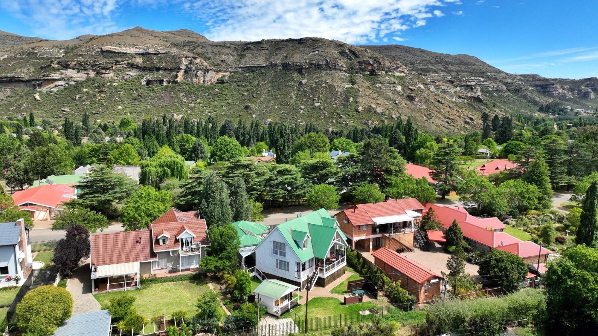 Knock Out View Clarens Hotell Exteriör bild